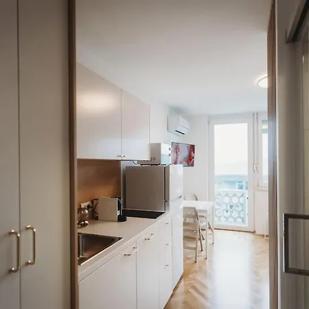 Apartman Little M's Kept Secret App *