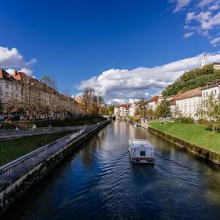 Apartman Little M's Kept Secret App Ljubljana