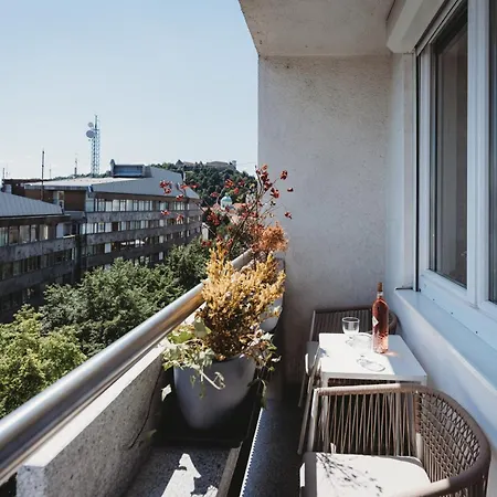 Apartman Little M's Kept Secret App