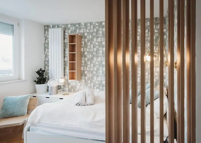 Little M's Kept Secret App * Ljubljana